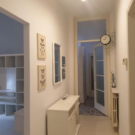Cleo Tulipano Apartment Фалконара Маритима Екстериор снимка